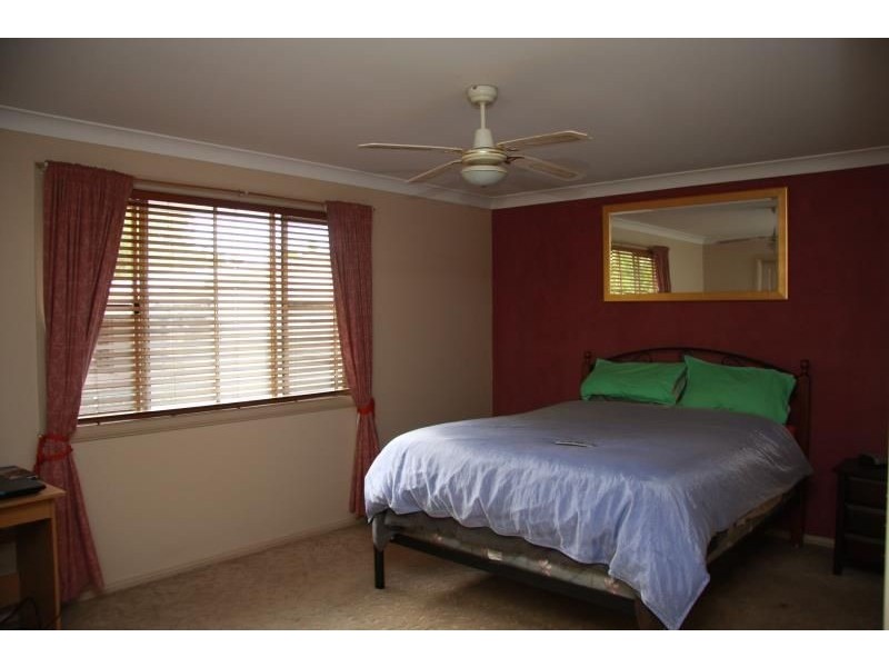 54 Hope Street, Bathurst NSW 2795