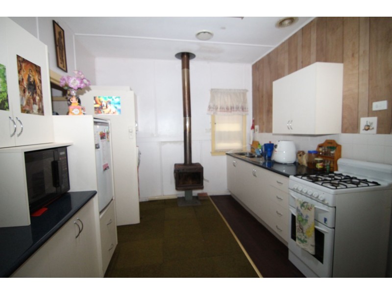 66 Apsley Crescent, Mumbil NSW 2820