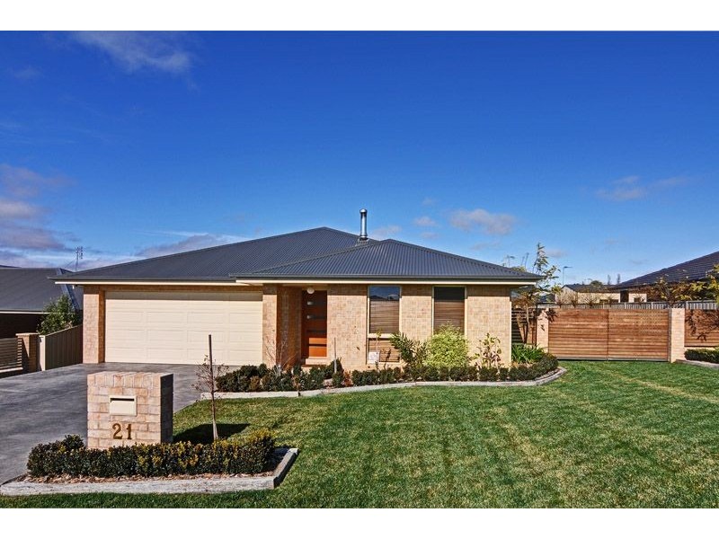 21 Pippin Way, Orange NSW 2800