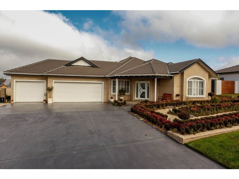 21 Stirling Ave, Orange NSW 2800