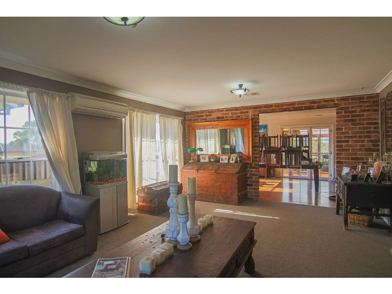 5 Yurinigh Place, Orange NSW 2800