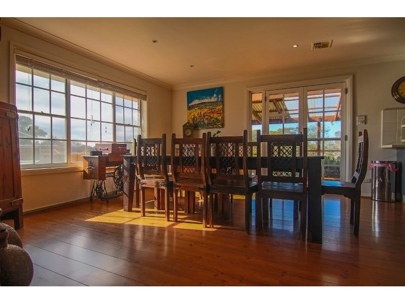 5 Yurinigh Place, Orange NSW 2800