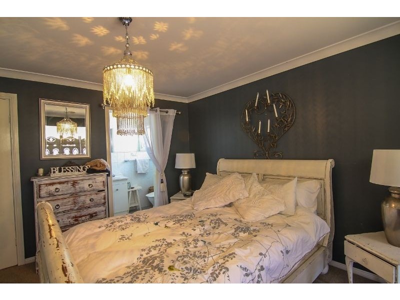 5 Yurinigh Place, Orange NSW 2800