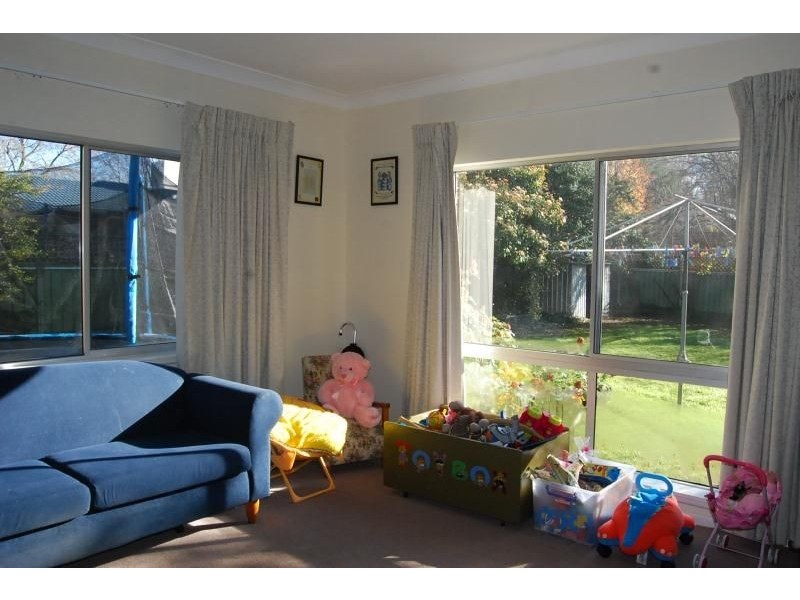 3 Lesbos Place, Orange NSW 2800