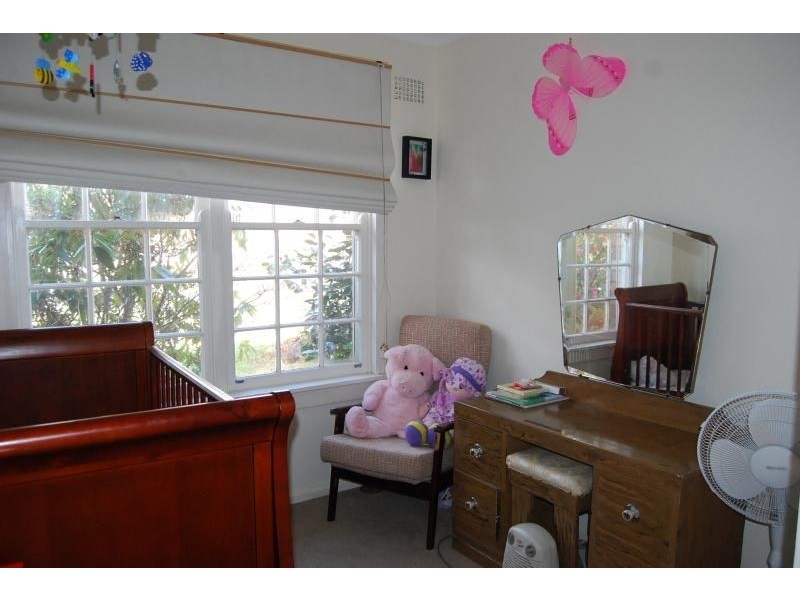 3 Lesbos Place, Orange NSW 2800