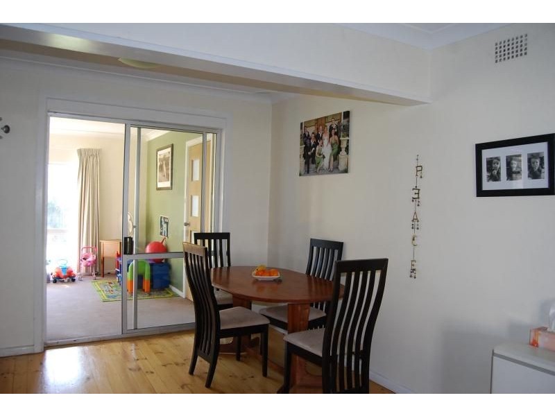 3 Lesbos Place, Orange NSW 2800