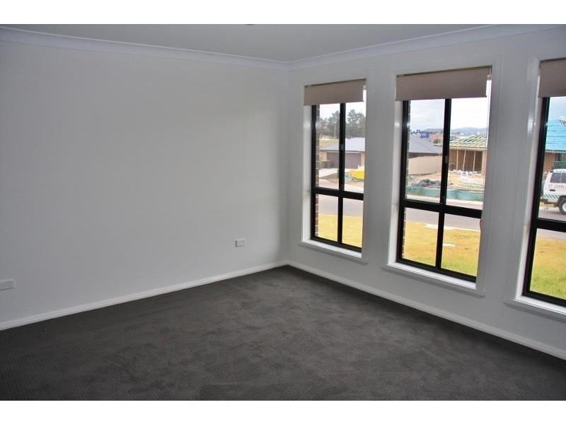 28 Amber Close, Kelso NSW 2795