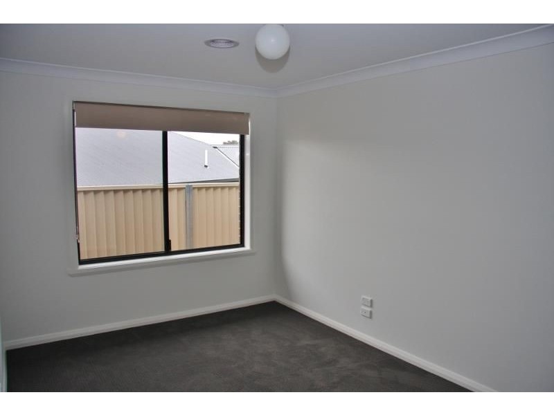28 Amber Close, Kelso NSW 2795