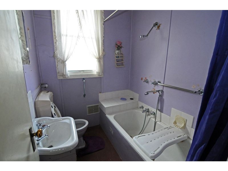 56 Glenroi Avenue, Orange NSW 2800