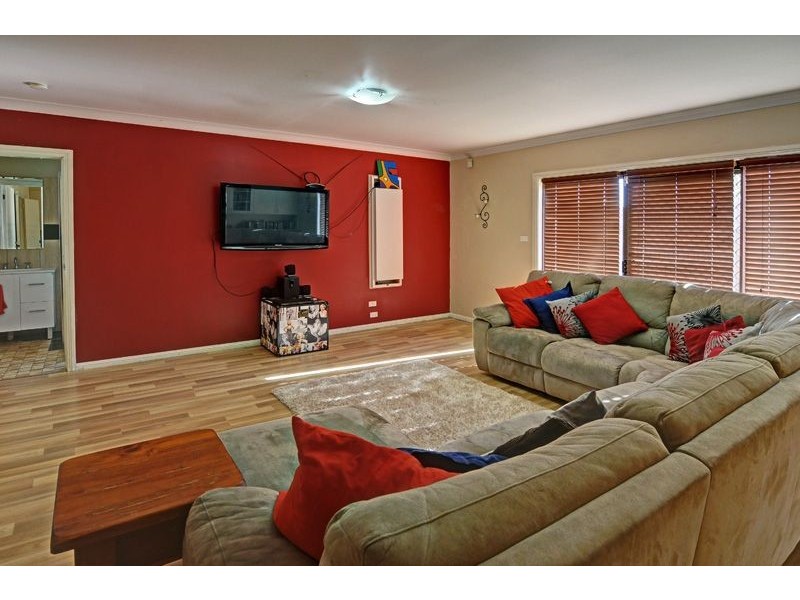 3 Larry Dwyer Way, Orange NSW 2800