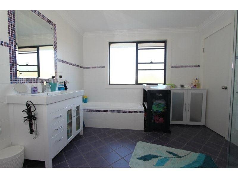 73a Bant Street, Bathurst NSW 2795