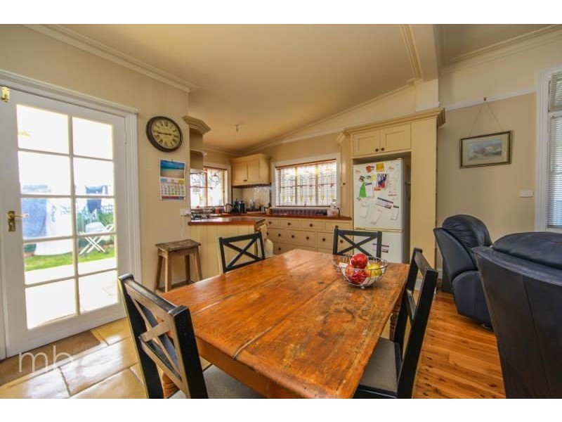 27 McLachlan Street, Orange NSW 2800