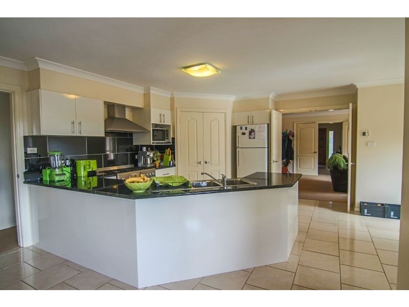 5 Fahy Crescent, Orange NSW 2800