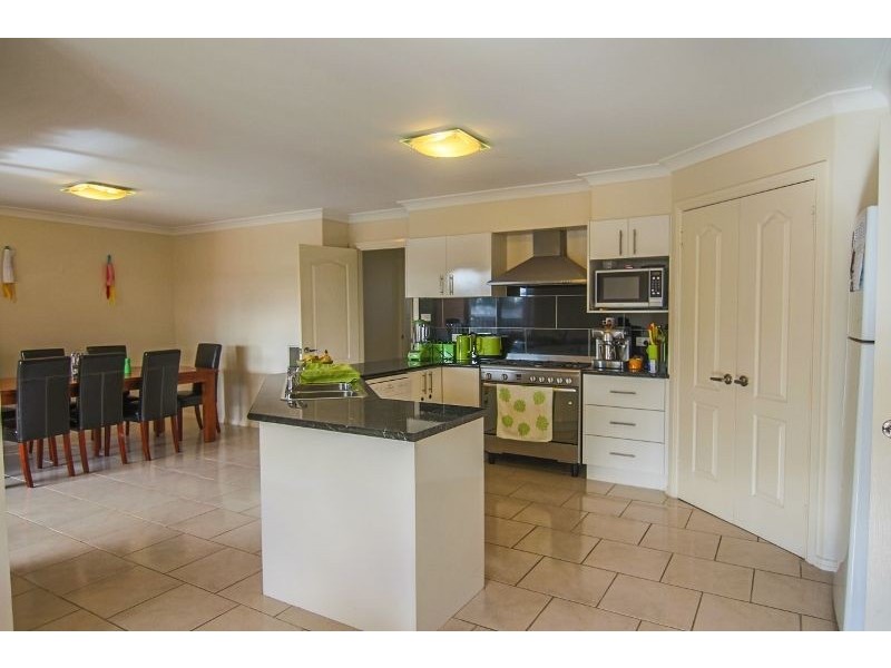 5 Fahy Crescent, Orange NSW 2800