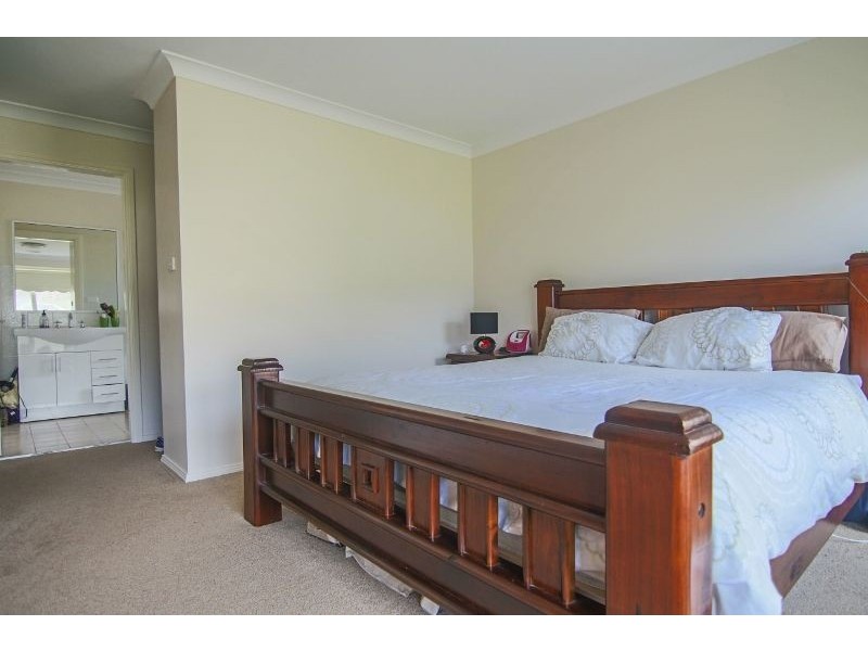 5 Fahy Crescent, Orange NSW 2800