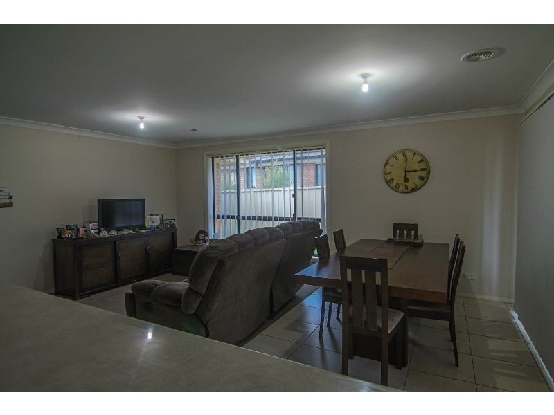 56 Diamond Drive, Orange NSW 2800