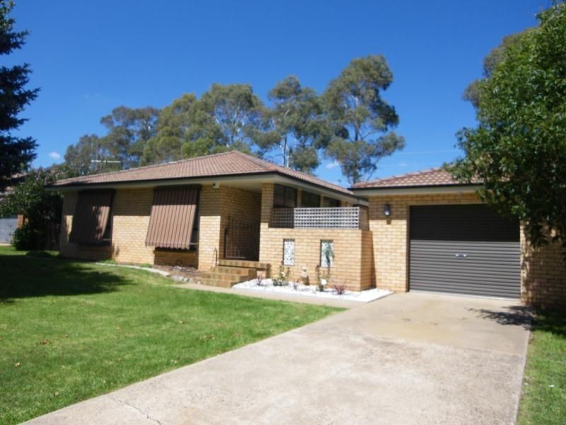 3 Alison Place, Orange NSW 2800