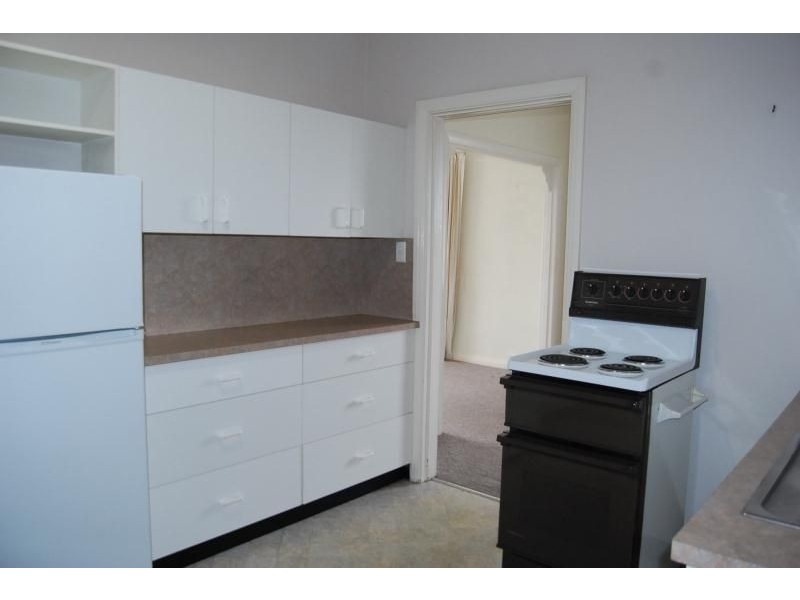 166 Margaret Street, Orange NSW 2800