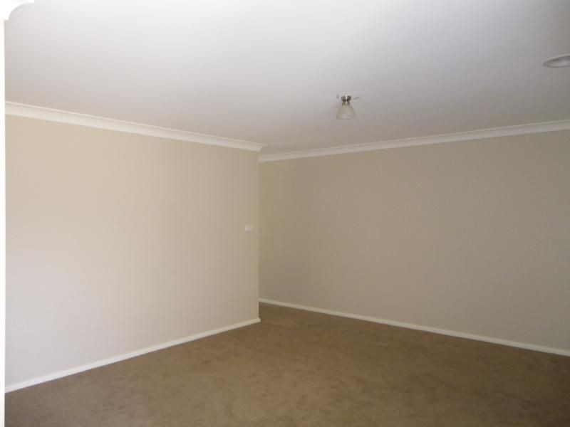 10 Hughes Street, Orange NSW 2800