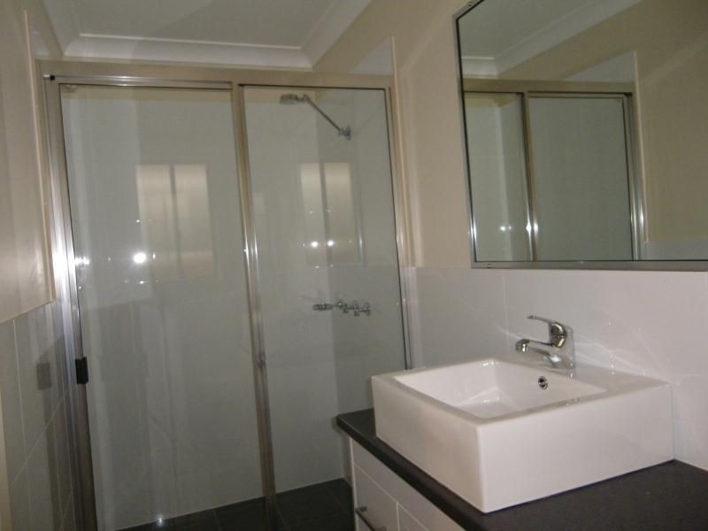 33 Botanic Way, Orange NSW 2800