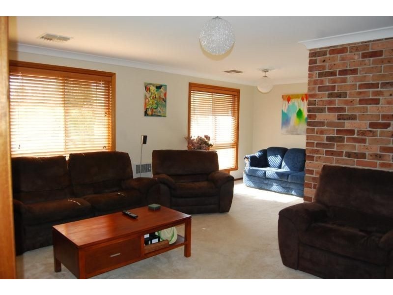 19 Nicole Drive, Orange NSW 2800