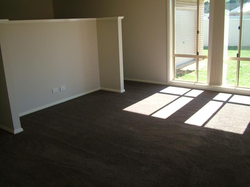 3 Taloumbi Place, Orange NSW 2800