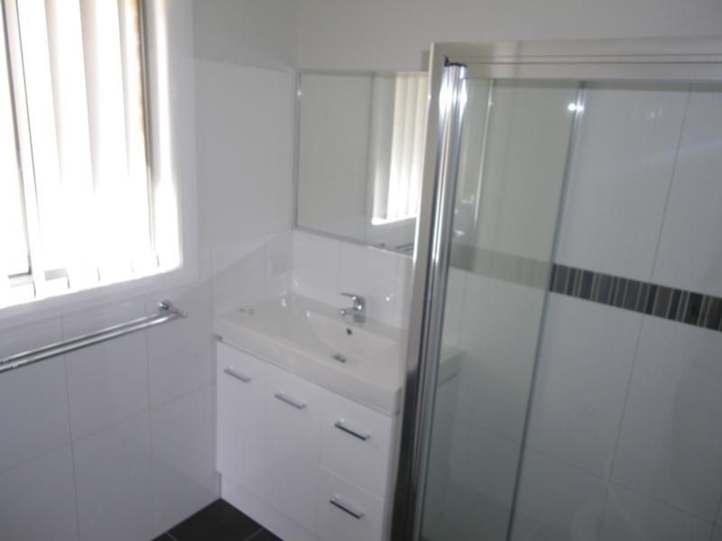 8 Whitney Place, Orange NSW 2800