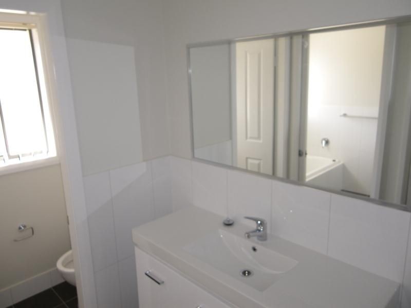 8 Whitney Place, Orange NSW 2800