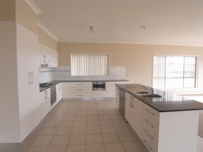 24 Jonathon Road, Orange NSW 2800