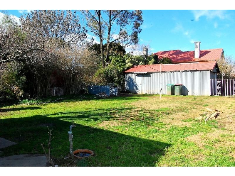 98 Clinton Street, Orange NSW 2800