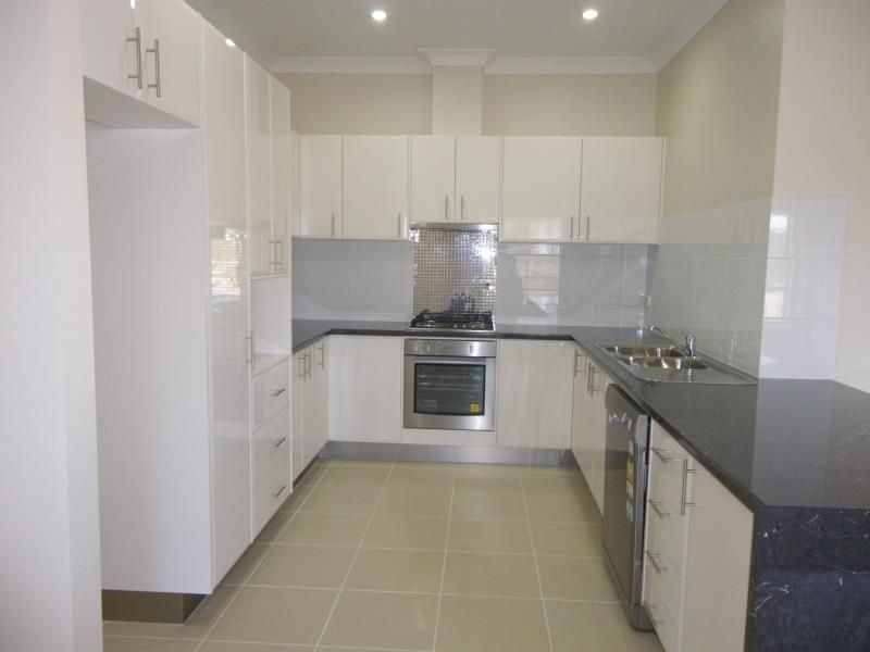 9 Whitney Place, Orange NSW 2800