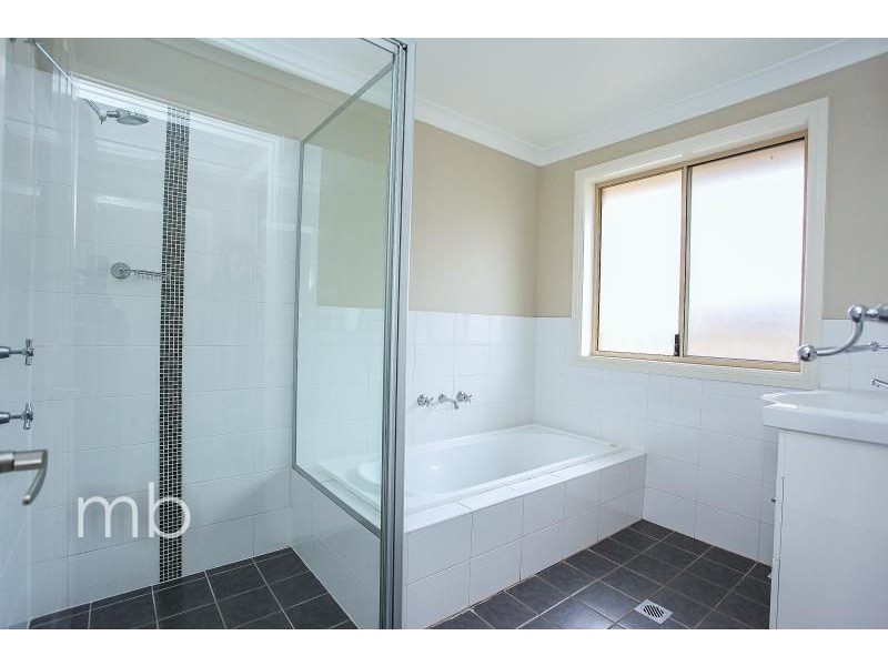 7 Palermo Street, Orange NSW 2800