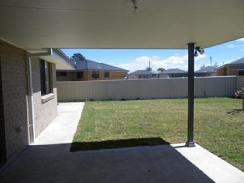 55 Diamond Drive, Orange NSW 2800