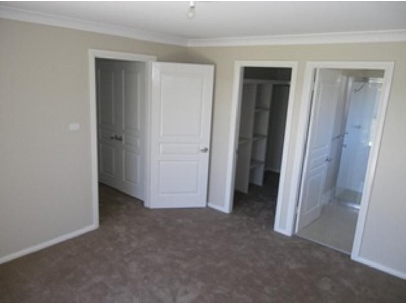 55 Diamond Drive, Orange NSW 2800