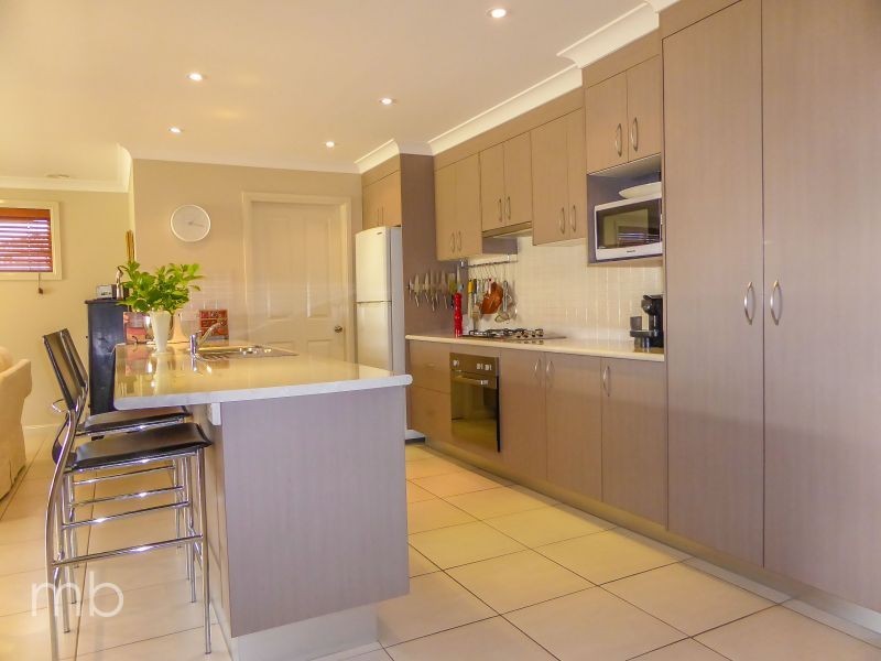 13 Brooklands Drive, Orange NSW 2800