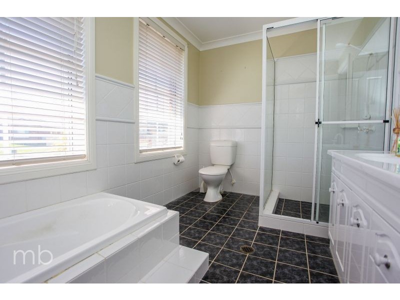 7 Hoskins Place, Orange NSW 2800