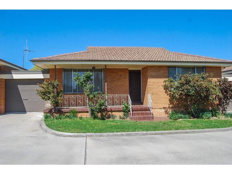 4/135 Sampson Street, Orange NSW 2800