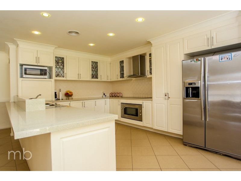 376 The Escort Way, Orange NSW 2800