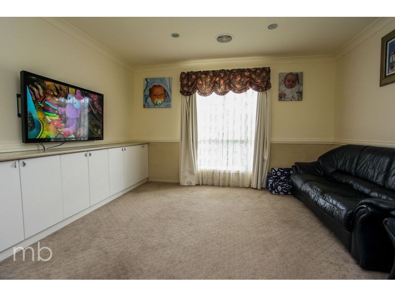 376 The Escort Way, Orange NSW 2800