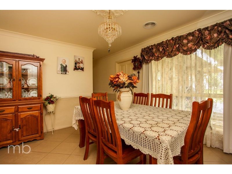 376 The Escort Way, Orange NSW 2800