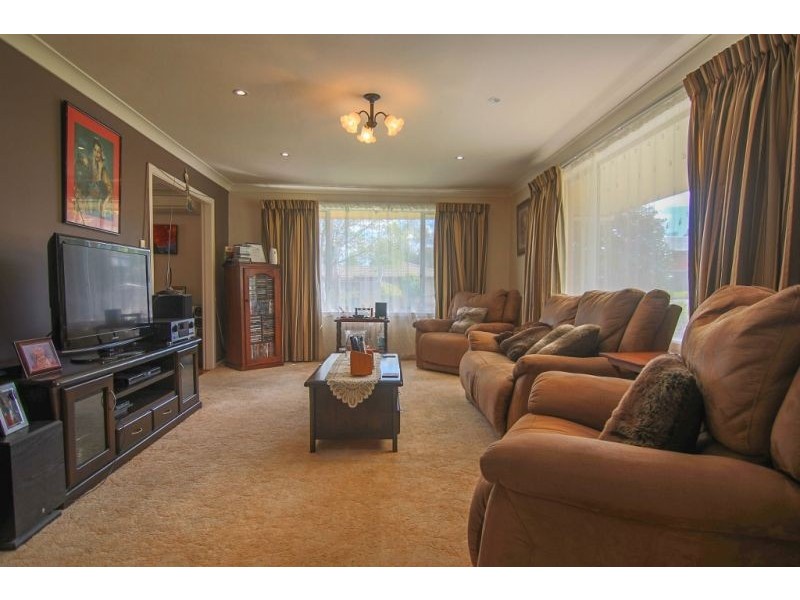 7 Carramar Avenue, Orange NSW 2800