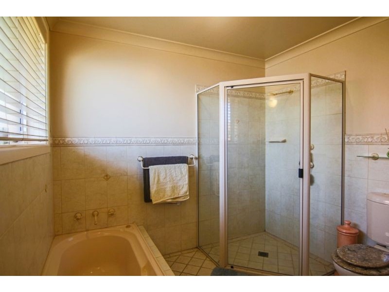 7 Carramar Avenue, Orange NSW 2800