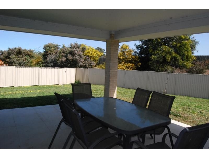 55 Botanic Way, Orange NSW 2800