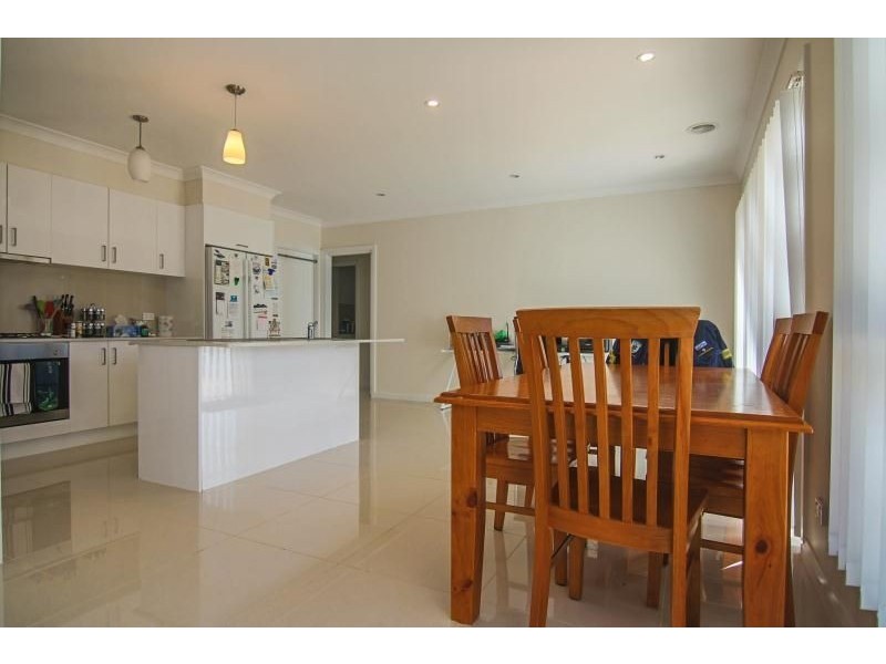 6 Abelia Close, Orange NSW 2800