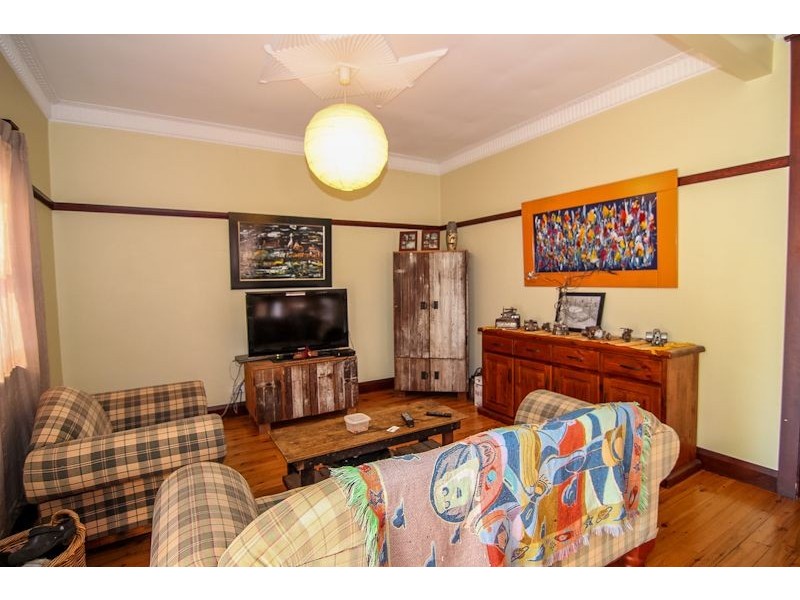 85 Peisley Street, Orange NSW 2800