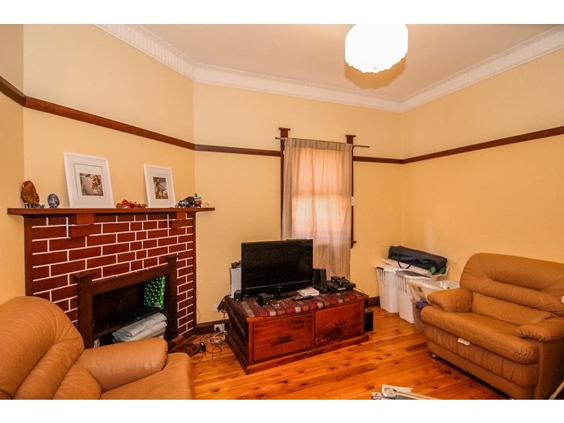 85 Peisley Street, Orange NSW 2800