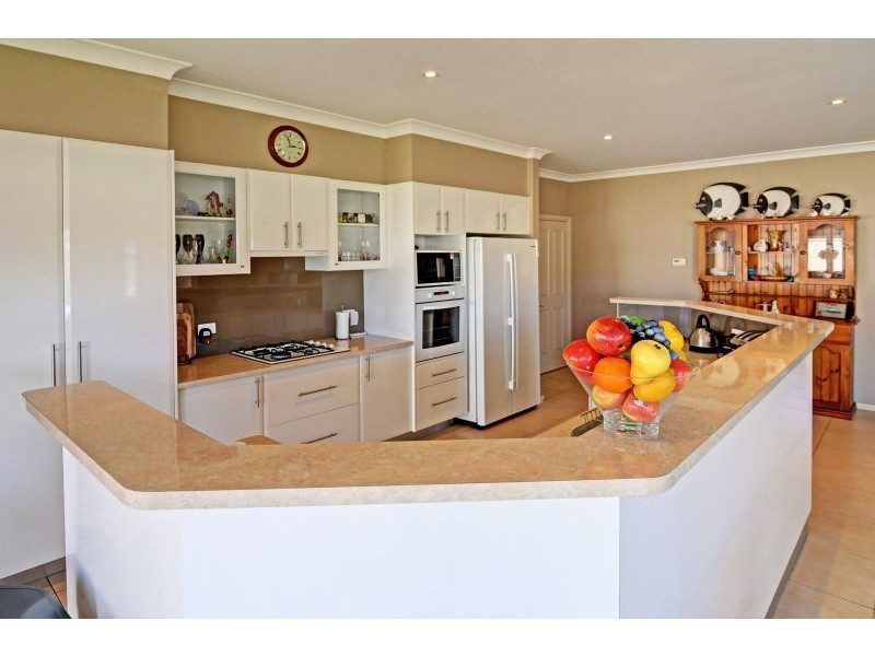 13 Speet Place, Orange NSW 2800