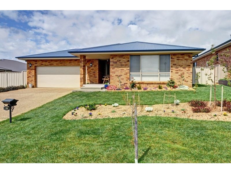 15 Packham Street, Orange NSW 2800