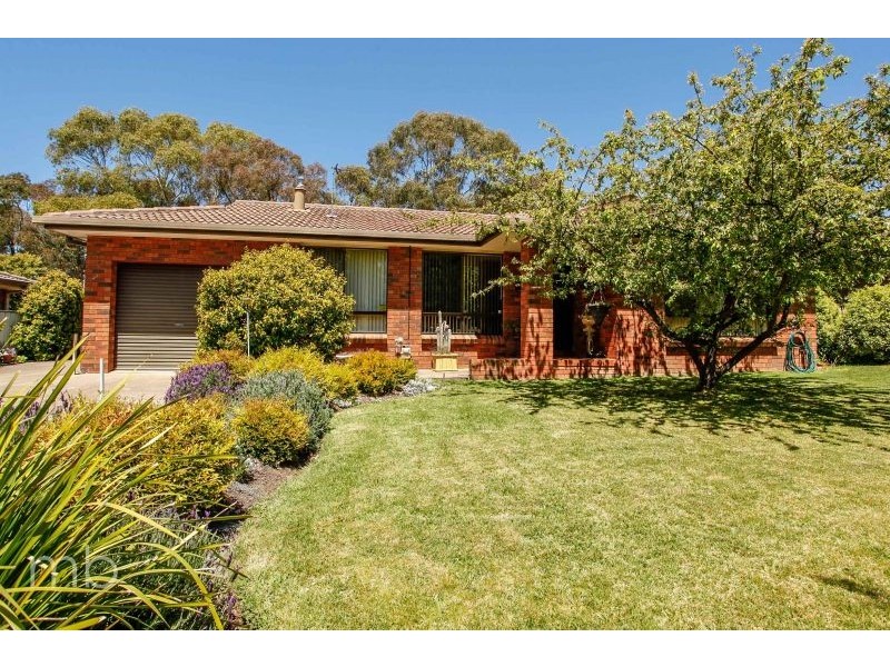 7 Pitta Pitta Place, Orange NSW 2800