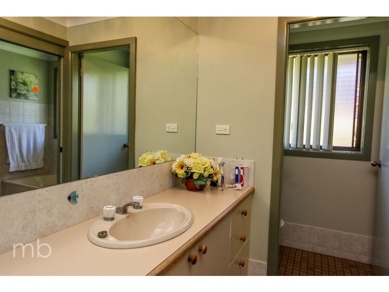 7 Pitta Pitta Place, Orange NSW 2800